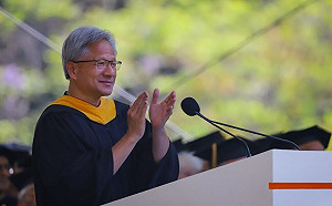 黃仁勳加州理工畢典談挫折：痛苦和磨難淬鍊超能力