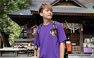 80多歲阿嬤突住院！蔡阿嘎曝病床照 盼「聽金孫聲音恢復元氣」