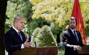 當作我「細漢」的嗎? 不爽被蒙特內哥羅晾4分鐘 保加利亞總統率團走人