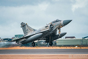 台中基地幻象戰機越飛前機械故障 空軍:依技令檢修、查明原因