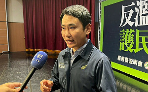 捍衛民主的決心不能輸 陳冠廷嘉義宣講反濫權、護民主