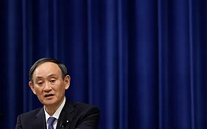 前首相槓上現任首相! 「黑金事件」失民心  菅義偉轟岸田文雄下台