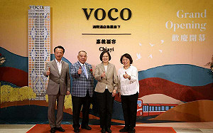 蔡英文卸任後首露面  稱「不能老是躲在家裡」曬貓曬狗