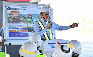 昔與賴清德核定淡江大橋工程 卓榮泰視察：拚2025年底主橋段完工