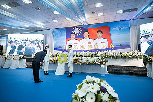 海軍海虎潛艦三士官長殉職追思典禮 舉行褒揚令頒發