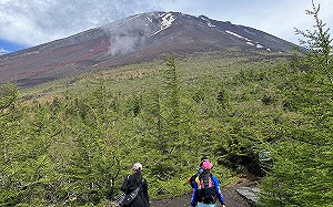 日本富士山7/1開山 首度限制人數及開徵通行費