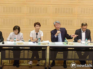 陳亭妃邀請經濟部長郭智輝南下  與台南產業暢談AI轉型拚經濟