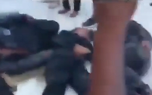 (影) 炸藥伺候! 傳張家界武警強拆村中埋伏死傷重 女撞交警稱「死一個算一個」