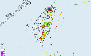快訊》北台灣防大雷雨！氣象署發災防告警：雨彈狂轟一小時
