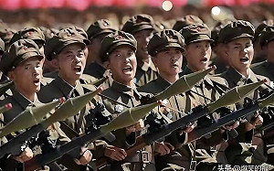 (影) 北韓砲彈膛炸 俄兵當場慘死！2萬北韓兵恐赴前線 軍隊動員畫面流出