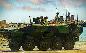 接班AAV-7 美駐沖繩陸戰隊接收首批ACV新型兩棲戰鬥車