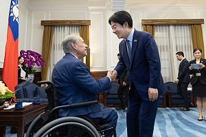 賴清德接見德州州長艾伯特 喊話共創無上限的新合作機會