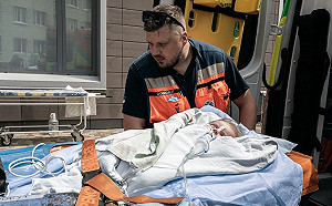 罪大｢俄｣極！俄轟炸烏克蘭41死 兒童醫院2歲童手術一半急縫合避難