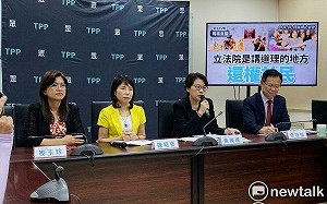 轟黃捷找人橇門 民眾黨團：以後可以這樣開柯建銘、吳思瑤辦公室門？ 