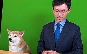 眼球中央電視台停播1年！視網膜突發「主播台照」 網嗨：要回歸了嗎