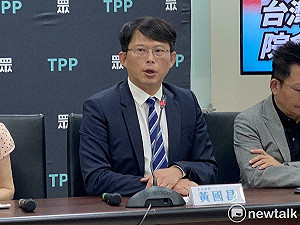 「交作業先罵一下老師」黃國昌長文解釋反質詢 郭昱晴送他2字:找死