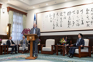 谷立言講「一中政策」在新聞稿中消失 府:依往例不會逐字詳列