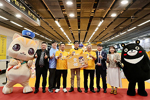 全台首家「蜜柑站長專賣店」開張    陳其邁盛讚高捷公司創意