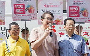 馬英九酸賴務實台獨「有點天真」 林右昌反擊：較天真的是馬