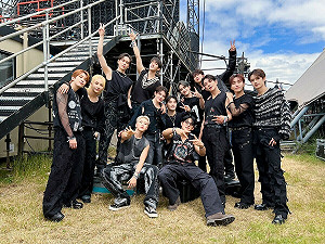 韓男團SEVENTEEN遭指「用AI創作」 製作人Woozi嚴正駁斥