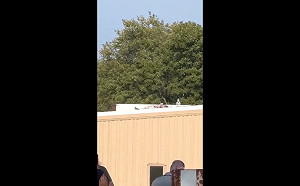 (影) 為何最佳狙擊位讓給槍手? 川普遭槍擊案疑點重重 陰謀論直指特勤局....