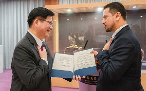 才促台商採購咖啡挺友邦 林佳龍曝與瓜地馬拉議長晚宴互動