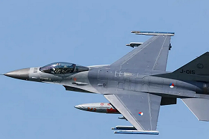 擊落烏首架F-16獎17萬美元! 俄發布重金懸賞 烏機場擺「充氣機」誘敵來轟