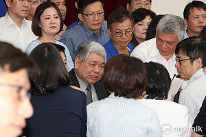 國民黨不滿前瞻杯葛議事　下午協商無共識