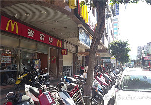 兒子摔傷要麥當勞賠7060萬  消防隊夫妻交保