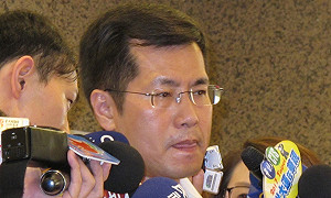 與助理上摩鐵 羅致政：家人對我是信任的