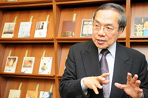 同婚釋憲要道歉 　陳芳明批呂秀蓮：她心目中的民主是異性戀民主