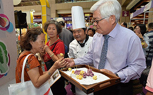 雲林狂推人氣農特產 連縣長都撩落去！