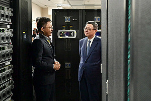 凱米颱風接近台灣 卓榮泰赴氣象署關心動態