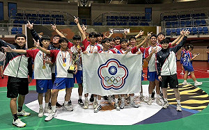 巧固球亞青盃》台灣再告捷！高市路竹高中「七戰全勝」封王