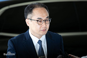 害老闆太太遭審12小時! 首爾檢方傳訊「第一夫人」先斬後奏!韓檢總長道歉