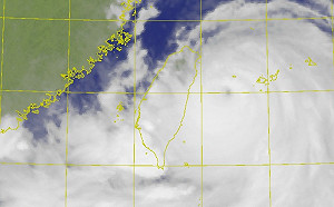 凱米颱風開眼轉強颱！天氣風險：今晚須注意颱風是否出現滯留或打轉