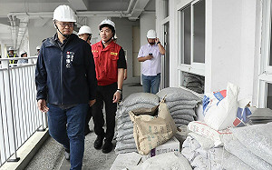 中颱凱米來勢洶洶    李懷仁帶隊視察旗津防颱措施