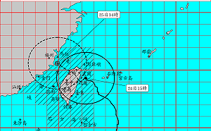凱米颱風再增強！氣象署：傍晚登陸前開始打轉
