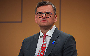 中俄「戰略夥伴」變了? 王毅邀烏外長訪北京 談尋求政治解決、早日停火