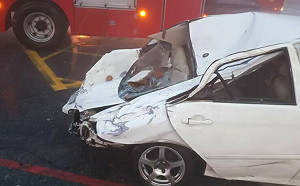 凱米掀翻花蓮外牆砸落1死1命危 PTT酸言遭回懟「希望不要找到颱風天不得不上班的工作」