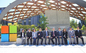 參訪美國微軟總部 黃國榮：為數位轉型提供寶貴經驗與啟示