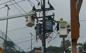 全台停電戶數破48萬！雲林、高雄重災區 台電：復電率85.8%持續搶修