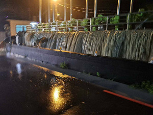 凱米挾雨襲擊嘉義路淹橋封 民代動起來串聯慰問通報防災