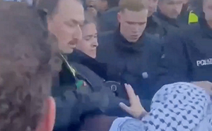 (影) 140萬人柏林遊行抗議驅逐移民法! 歐洲多地傳警察毆打穆斯林事件