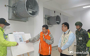 黃偉哲視察南區抽水站 肯定發揮功能盼助民眾擺脫淹水之苦