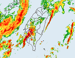 快訊》大雨特報!大雷雨狂轟南部3縣市  雨勢持續2小時