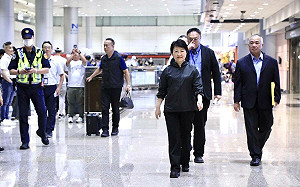 台美折返跑第一名？ 盧秀燕今晚再飛美西