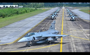 泰國要「獅鷲」戰機棄殲 -10CE！ 專家：整體配套成本太高