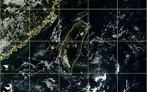 全台天晴高溫 午後西半部與東邊山區小心雷雨