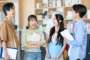 勞動部統計:大學畢業生薪資中位數3.3萬元 4類行業薪情較佳